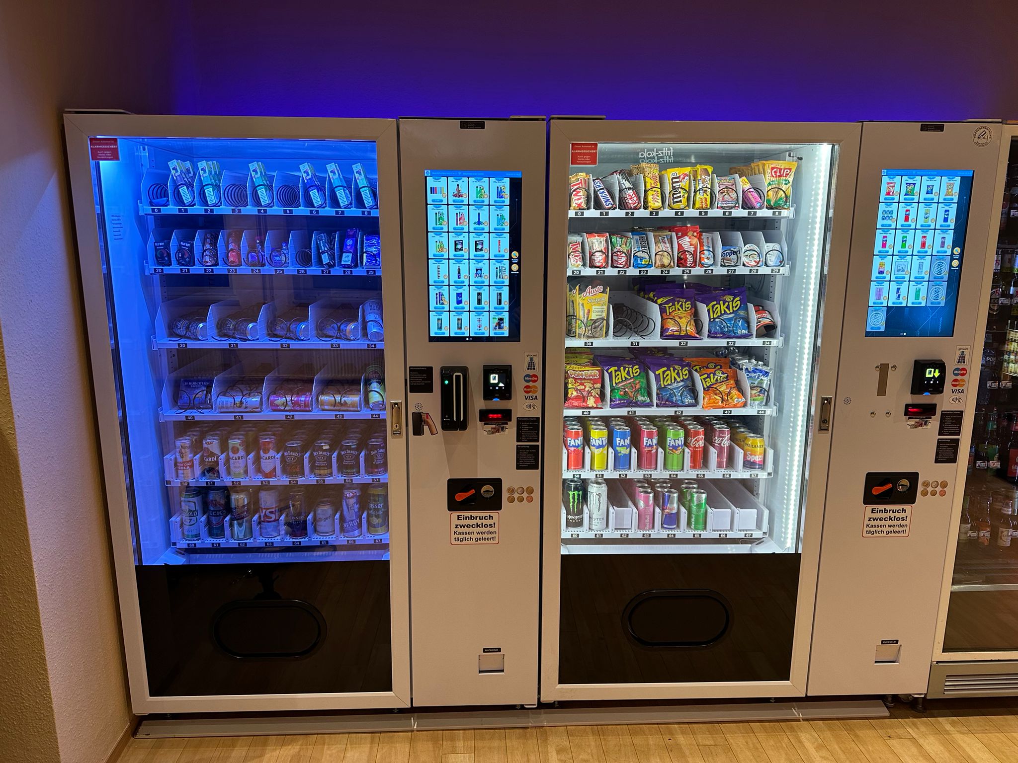 snack vending machine